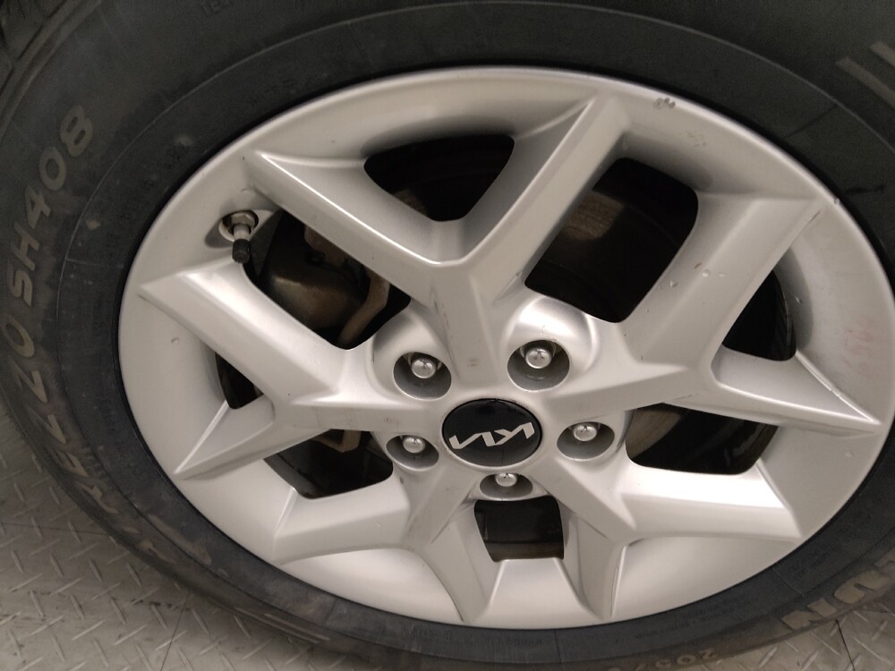 2022 Kia Soul in Macon, GA 31210 - 18123624 31