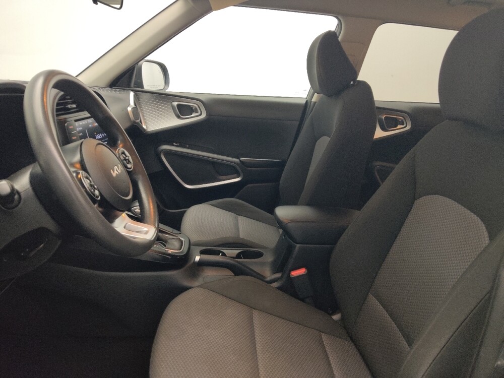 2022 Kia Soul in Macon, GA 31210 - 18123624 17