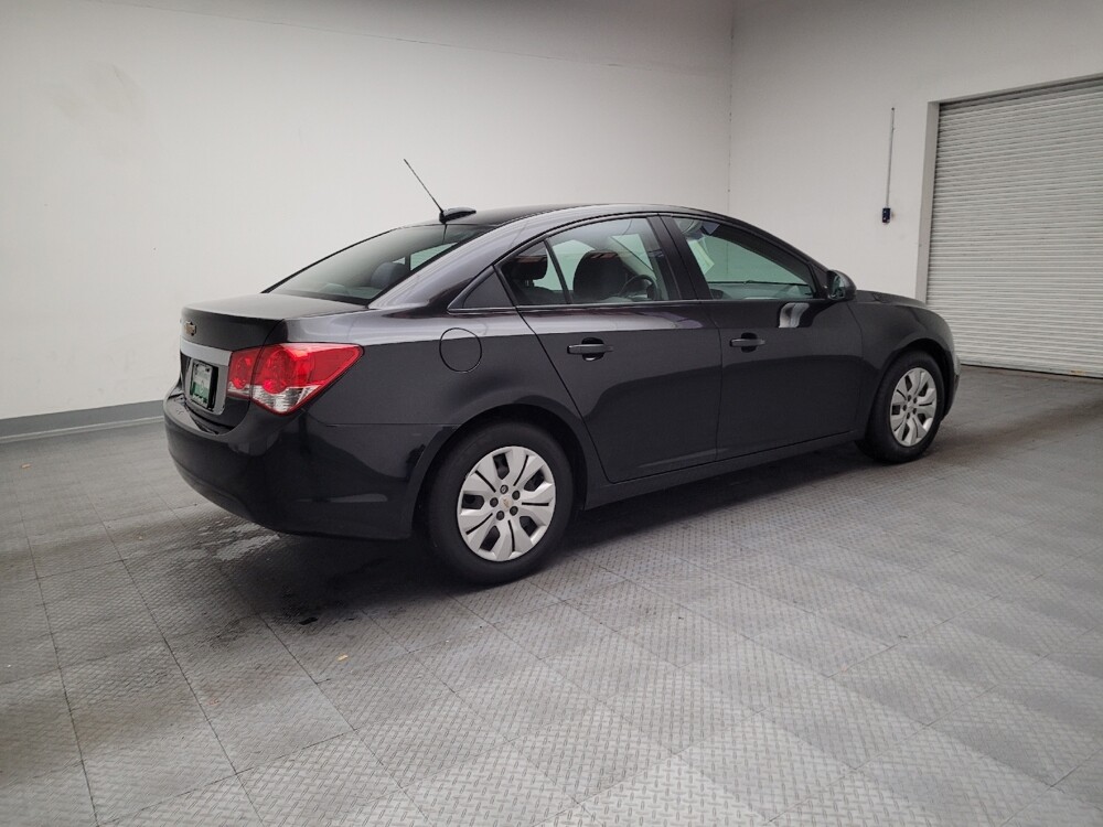 2016 Chevrolet Cruze in Fresno, CA 93726 - 18123637 10