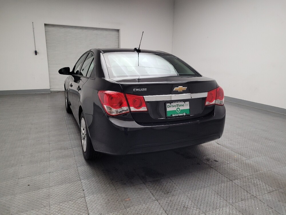 2016 Chevrolet Cruze in Fresno, CA 93726 - 18123637 6