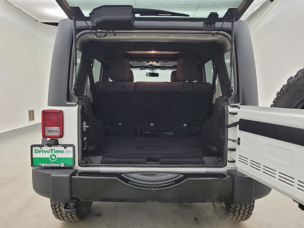 2018 Jeep Wrangler in Cincinnati, OH 45255 - 18123638 29