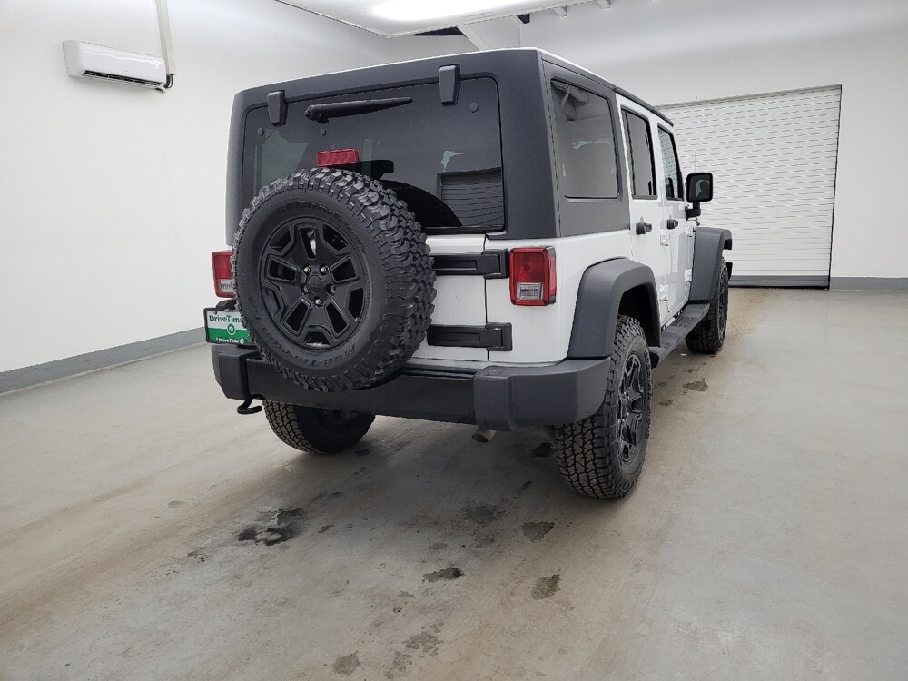 2018 Jeep Wrangler in Cincinnati, OH 45255 - 18123638 7