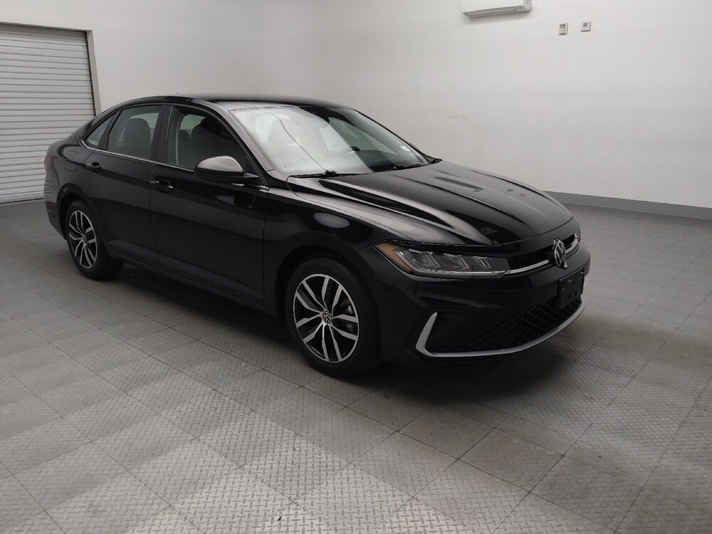 2025 Volkswagen Jetta in Plano, TX 75074 - 18123644 13