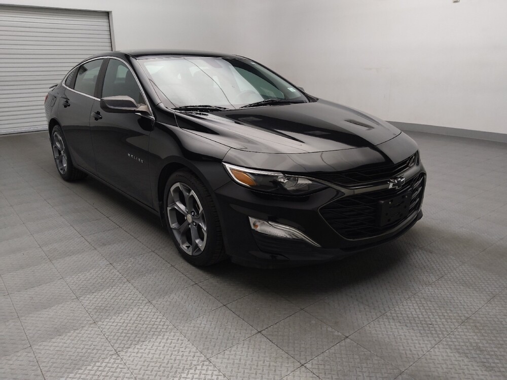 2019 Chevrolet Malibu in Lewisville, TX 75067 - 18123650 13