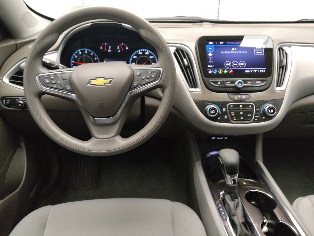2025 Chevrolet Malibu in Arlington, TX 76011 - 18123653 22