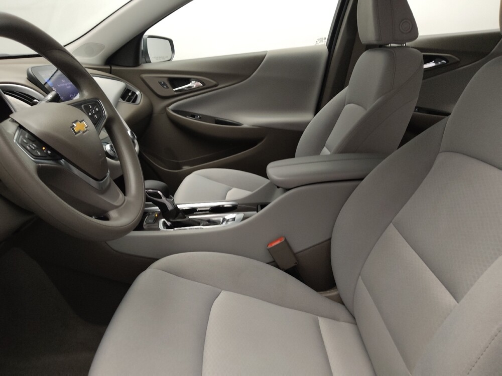 2025 Chevrolet Malibu in Arlington, TX 76011 - 18123653 17