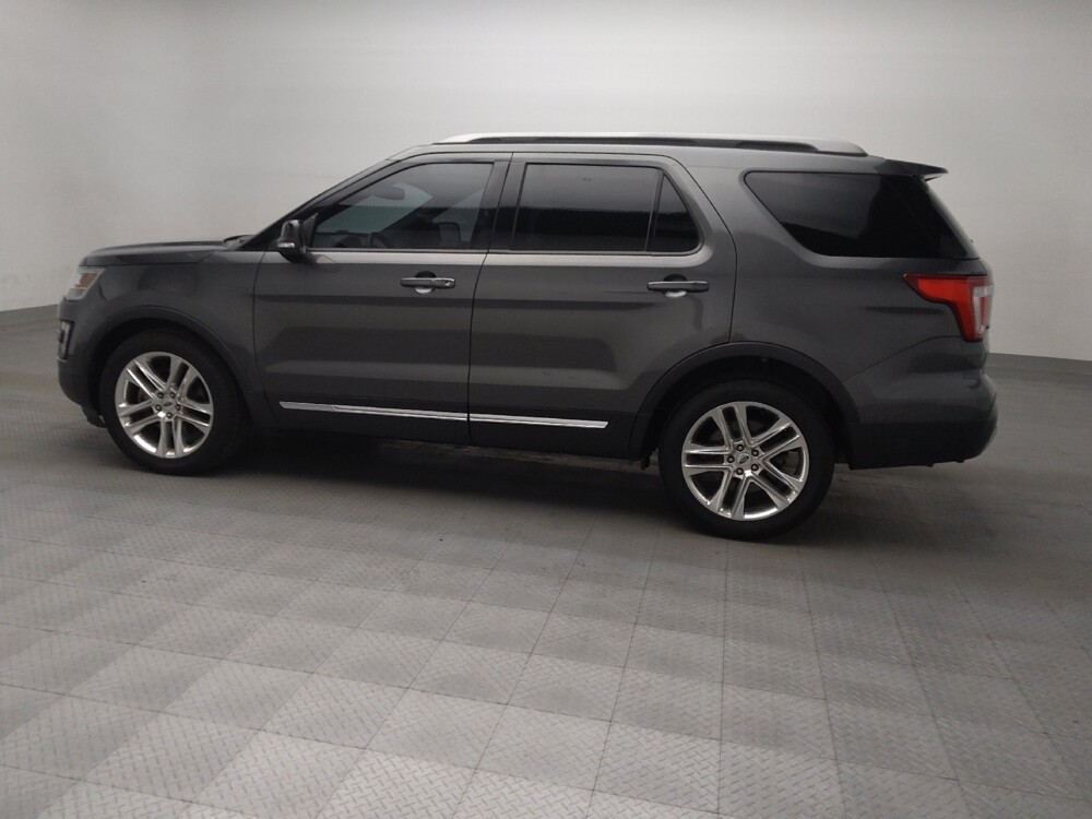 2017 Ford Explorer in Oklahoma City, OK 73139 - 18123655 3