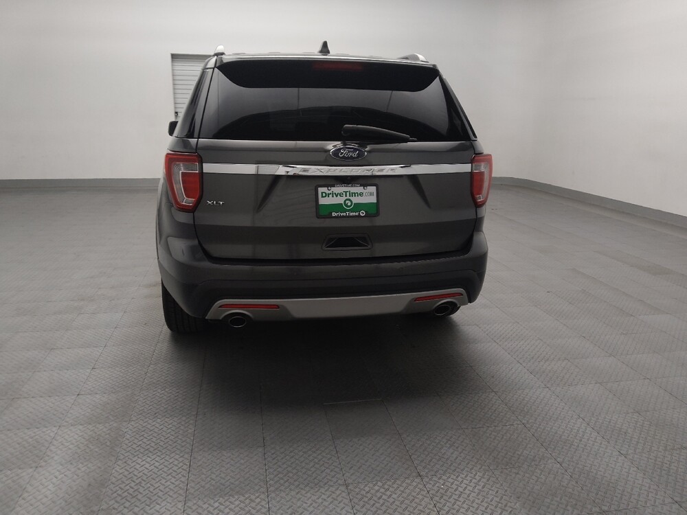 2017 Ford Explorer in Oklahoma City, OK 73139 - 18123655 6