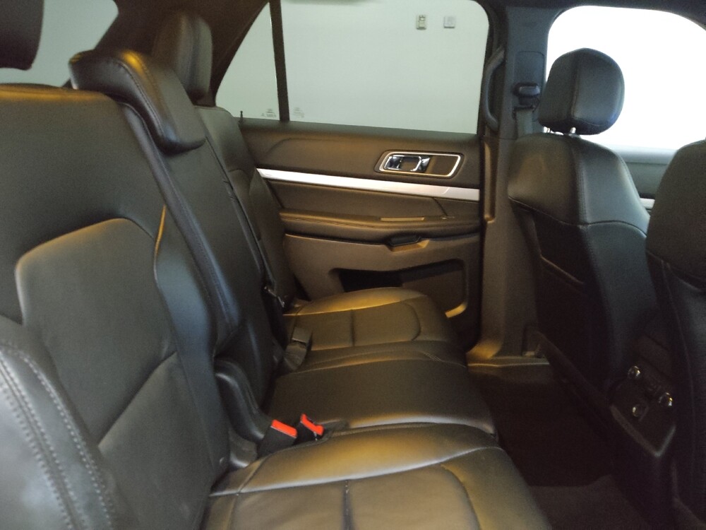 2017 Ford Explorer in Oklahoma City, OK 73139 - 18123655 19
