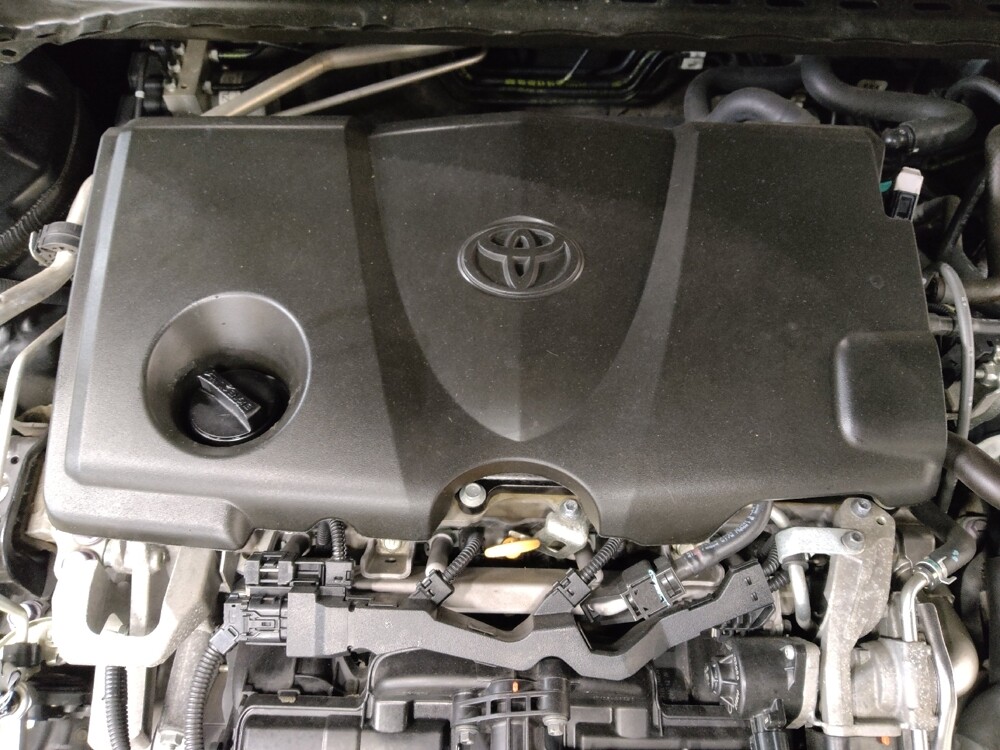 2019 Toyota Camry in Plano, TX 75074 - 18123656 30