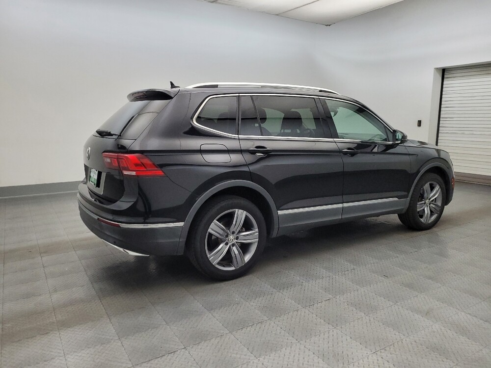 2020 Volkswagen Tiguan in Glendale, AZ 85301 - 18123660 10
