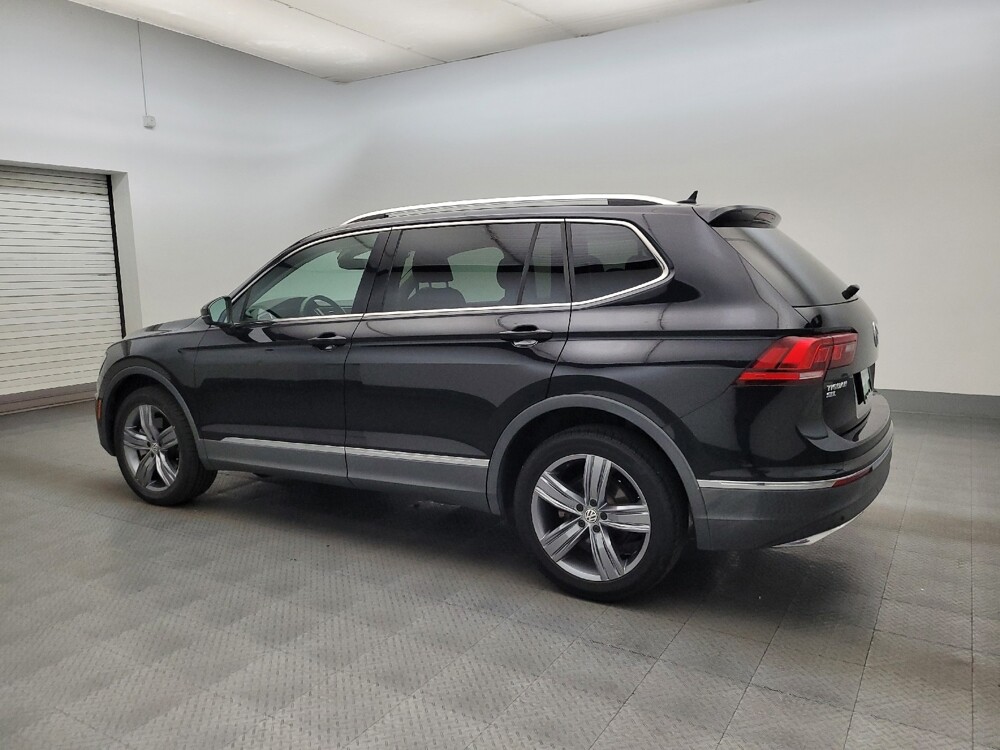 2020 Volkswagen Tiguan in Glendale, AZ 85301 - 18123660 3