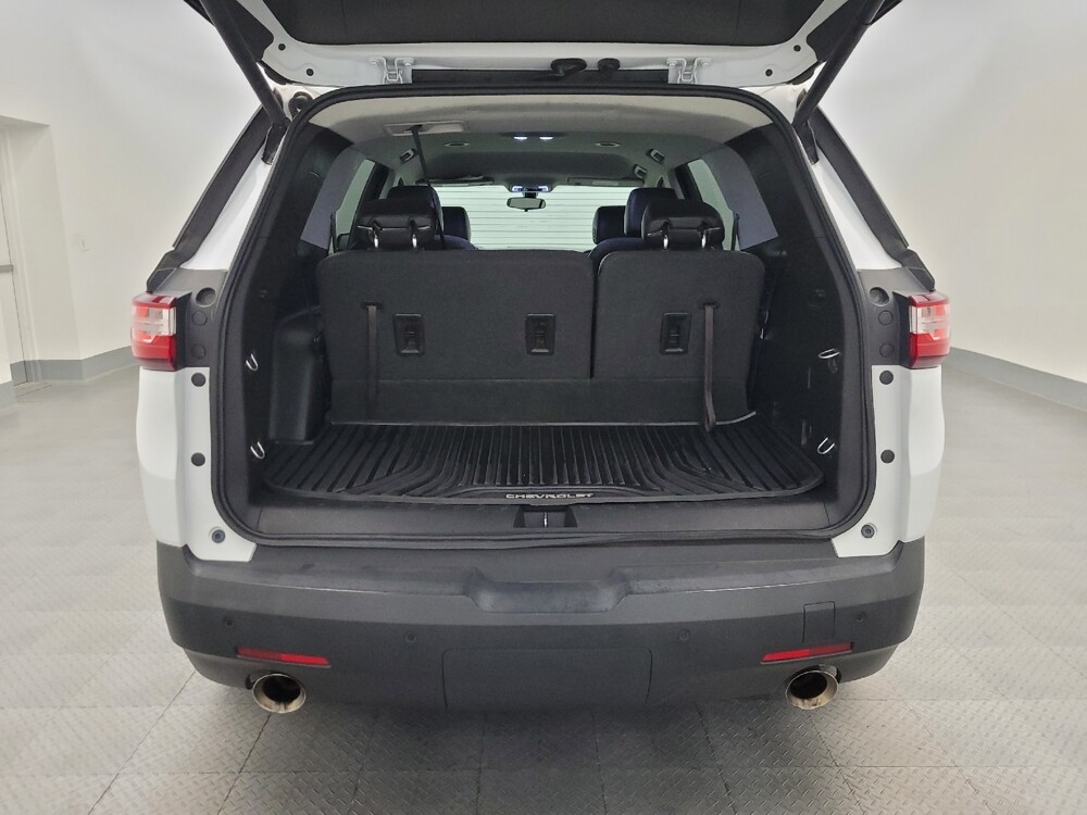 2019 Chevrolet Traverse in Mesa, AZ 85210 - 18123662 29