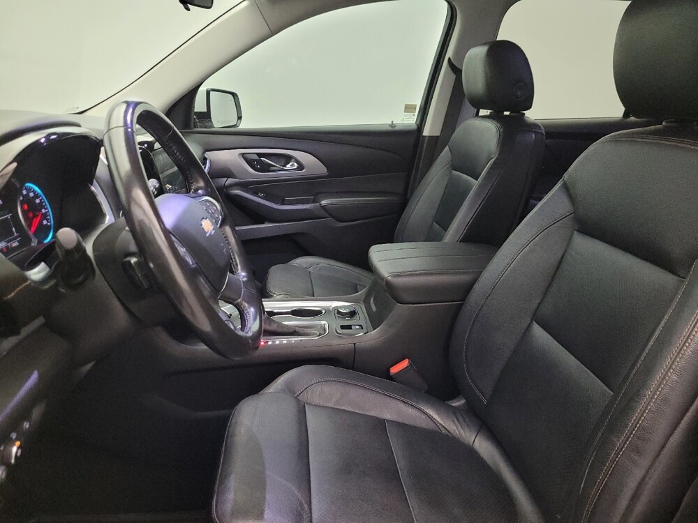 2019 Chevrolet Traverse in Mesa, AZ 85210 - 18123662 17