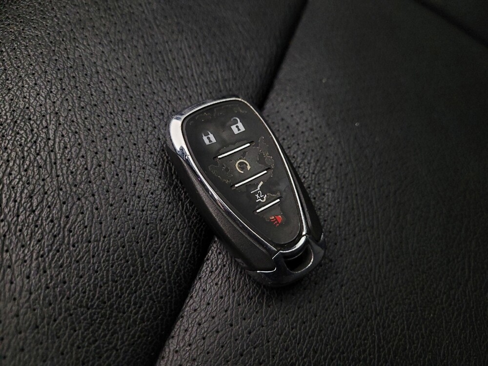 2019 Chevrolet Traverse in Mesa, AZ 85210 - 18123662 32