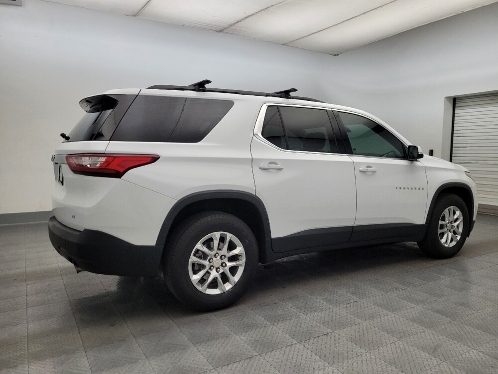 2019 Chevrolet Traverse in Mesa, AZ 85210 - 18123662 10