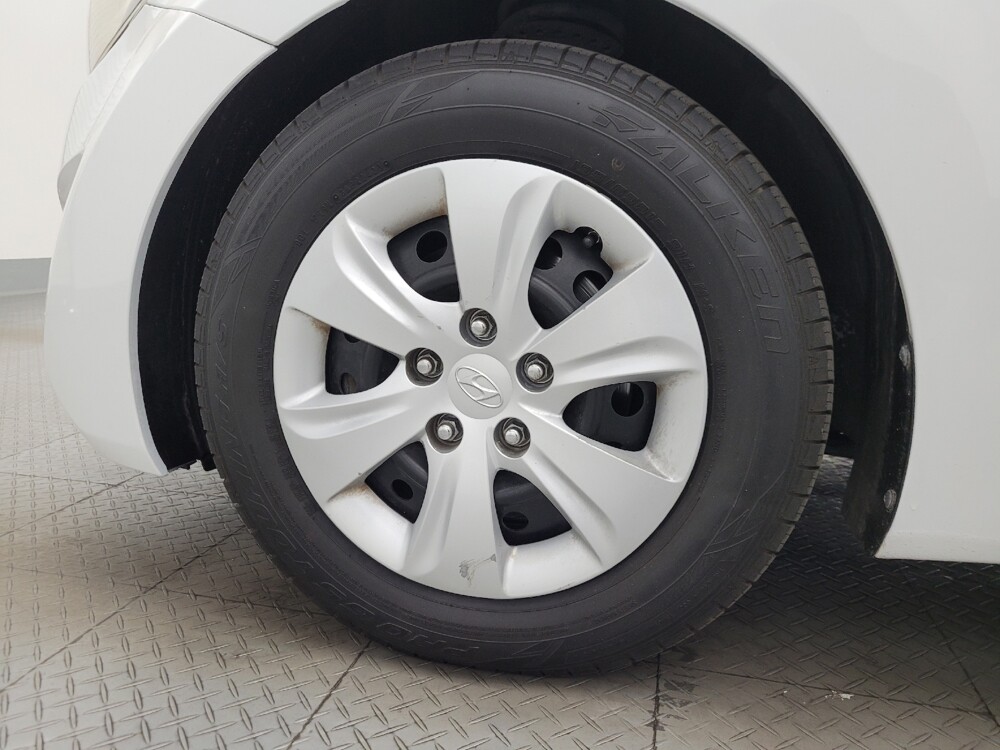 2016 Hyundai Elantra in Glendale, AZ 85301 - 18123663 31