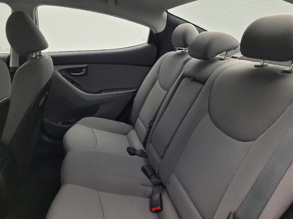 2016 Hyundai Elantra in Glendale, AZ 85301 - 18123663 18