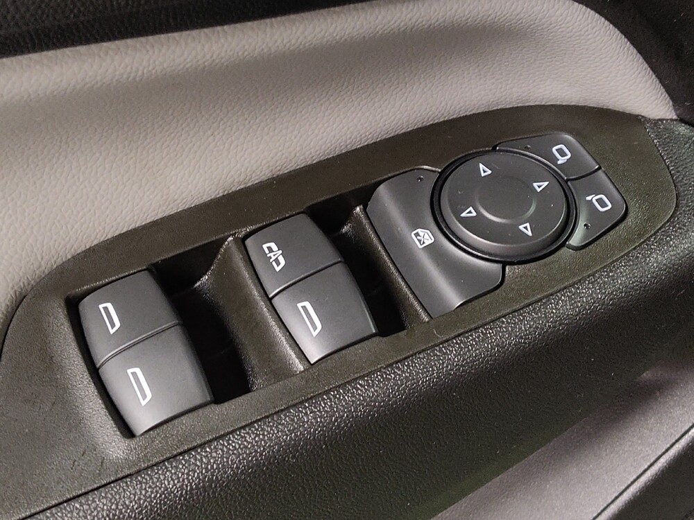 2023 Chevrolet Equinox in Fort Myers, FL 33907 - 18123666 27