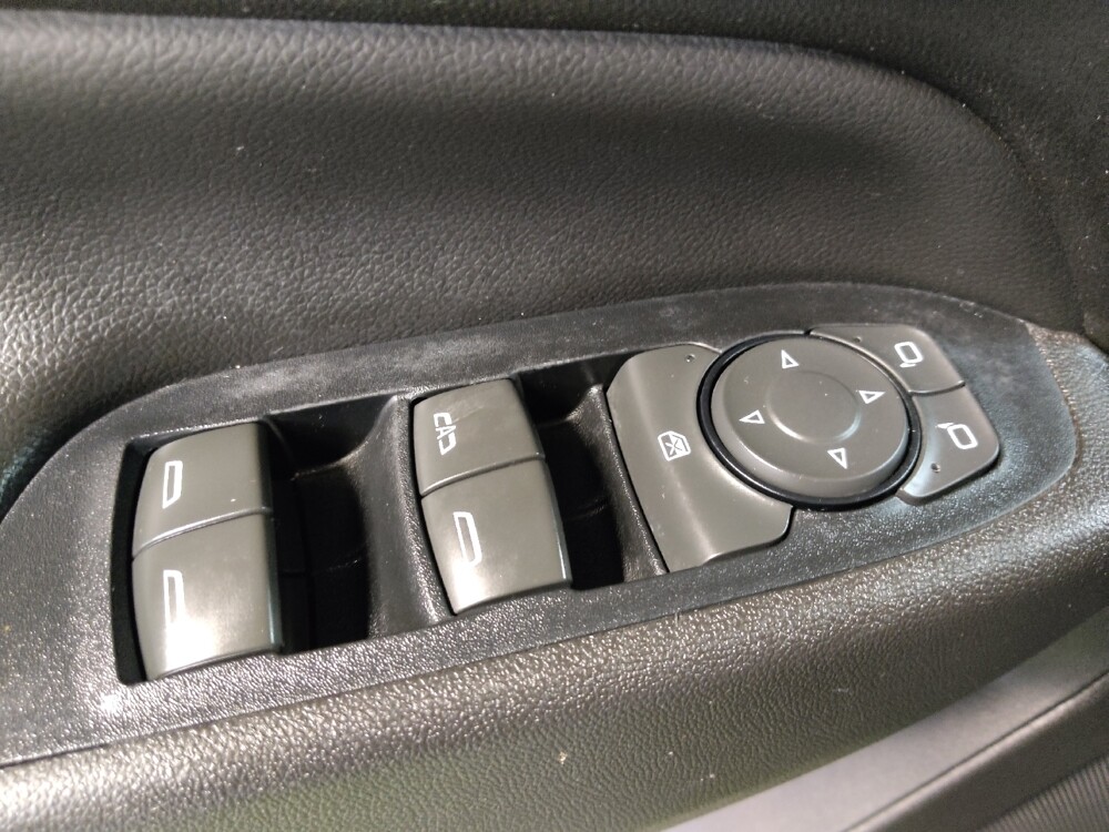 2019 Chevrolet Equinox in Fort Myers, FL 33907 - 18123668 27