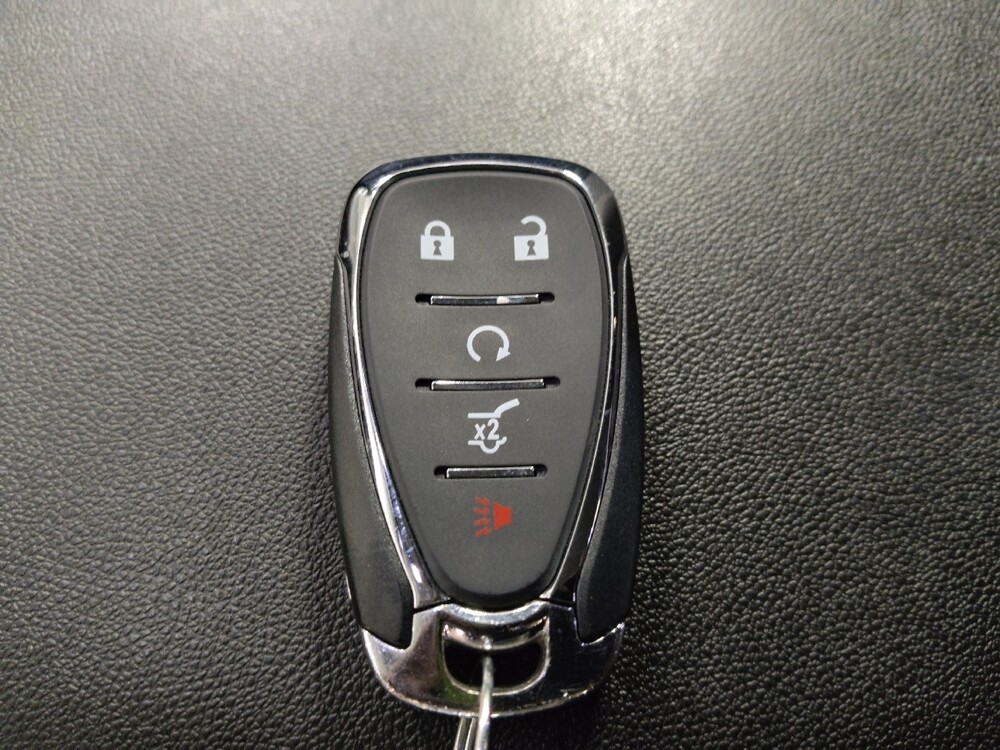 2019 Chevrolet Equinox in Fort Myers, FL 33907 - 18123668 32