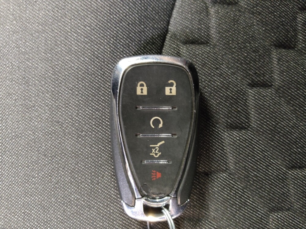 2018 Chevrolet Equinox in Tampa, FL 33612 - 18123673 32