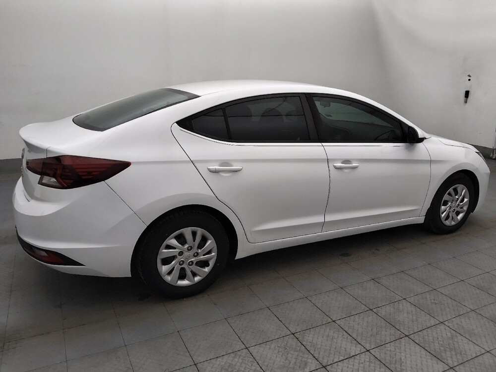 2019 Hyundai Elantra in Tampa, FL 33619 - 18123674 10