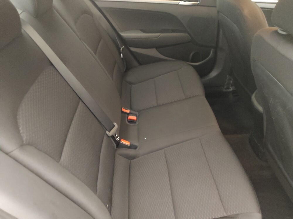 2019 Hyundai Elantra in Tampa, FL 33619 - 18123674 19