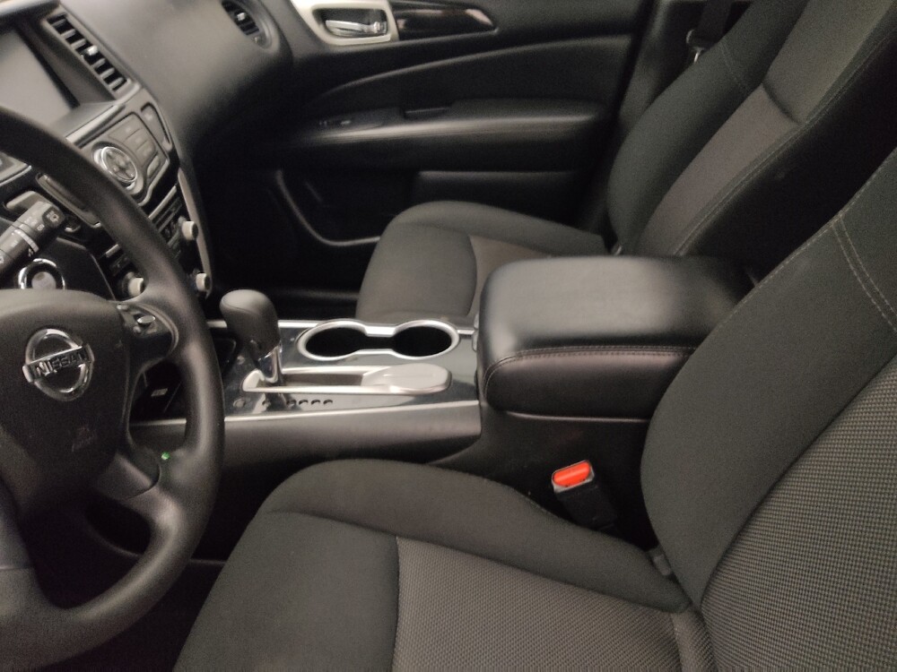 2020 Nissan Pathfinder in Tampa, FL 33612 - 18123675 17