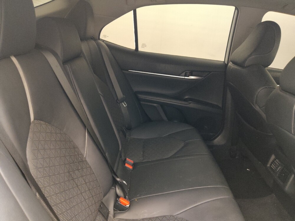 2020 Toyota Camry in Lakeland, FL 33815 - 18123678 19