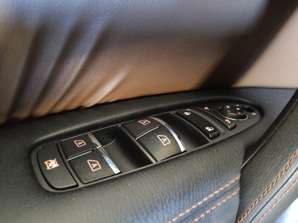 2019 Nissan Armada in Tampa, FL 33612 - 18123679 27