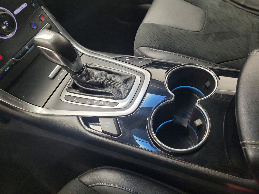 2016 Ford Edge in Las Vegas, NV 89104 - 18123682 26