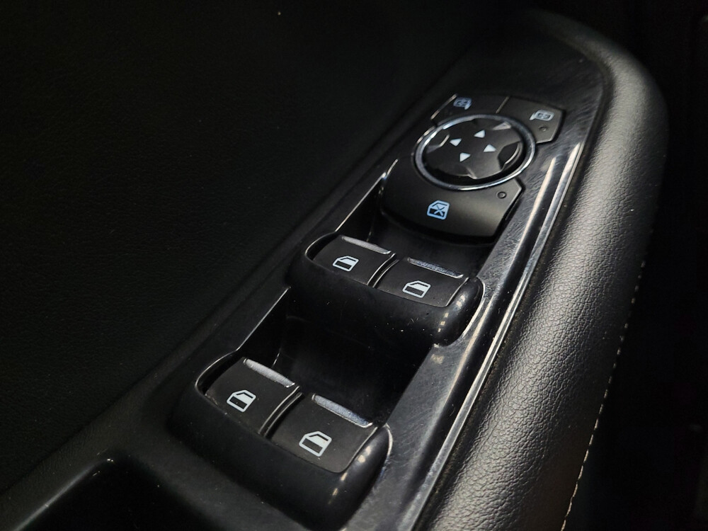 2016 Ford Edge in Las Vegas, NV 89104 - 18123682 27