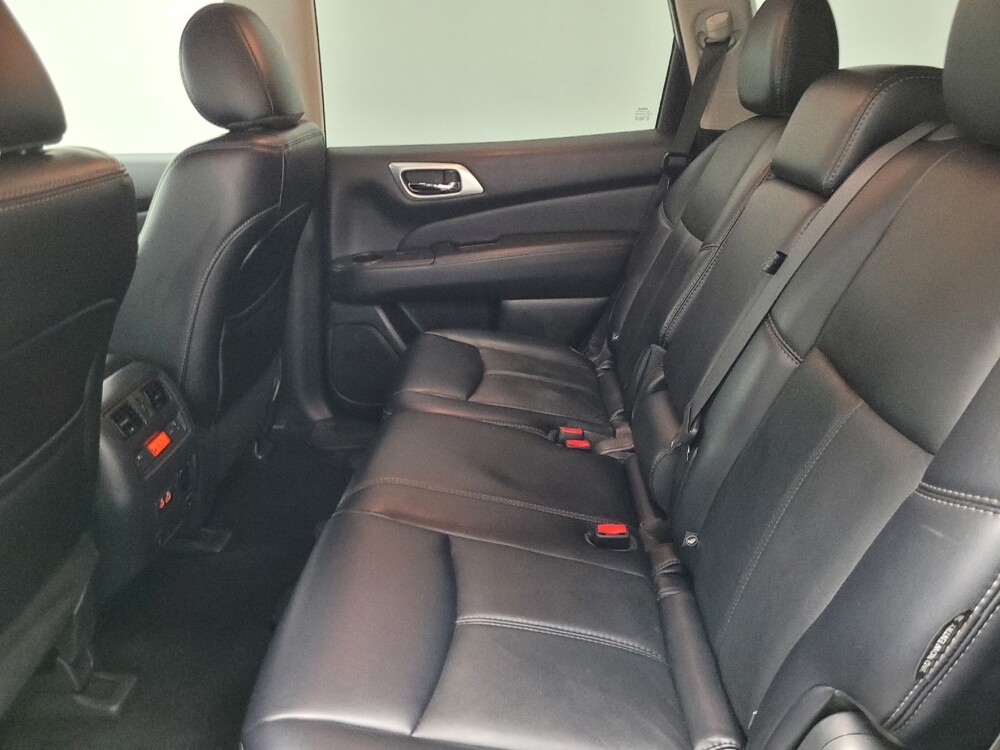 2019 Nissan Pathfinder in Las Vegas, NV 89102 - 18123683 18