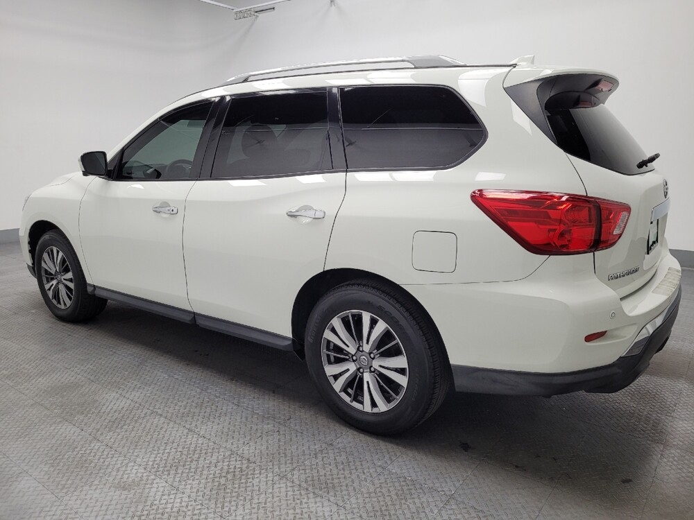 2019 Nissan Pathfinder in Las Vegas, NV 89102 - 18123683 3