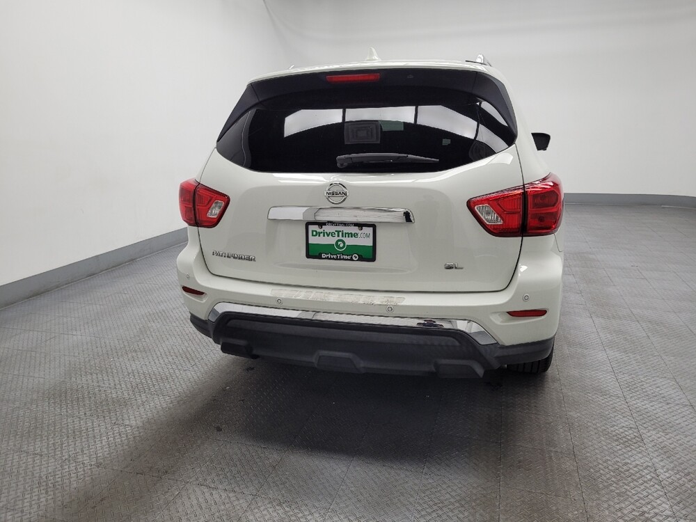 2019 Nissan Pathfinder in Las Vegas, NV 89102 - 18123683 7