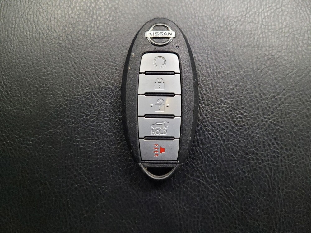 2019 Nissan Pathfinder in Las Vegas, NV 89102 - 18123683 32