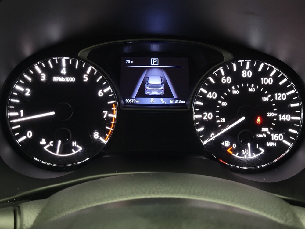 2019 Nissan Pathfinder in Las Vegas, NV 89102 - 18123683 23