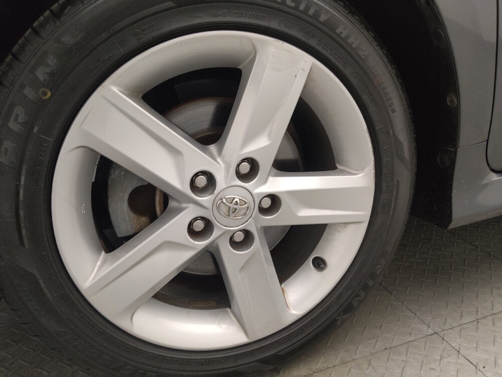 2013 Toyota Camry in Miami, FL 33157 - 18123685 31