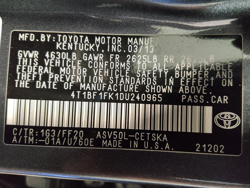 2013 Toyota Camry in Miami, FL 33157 - 18123685 33