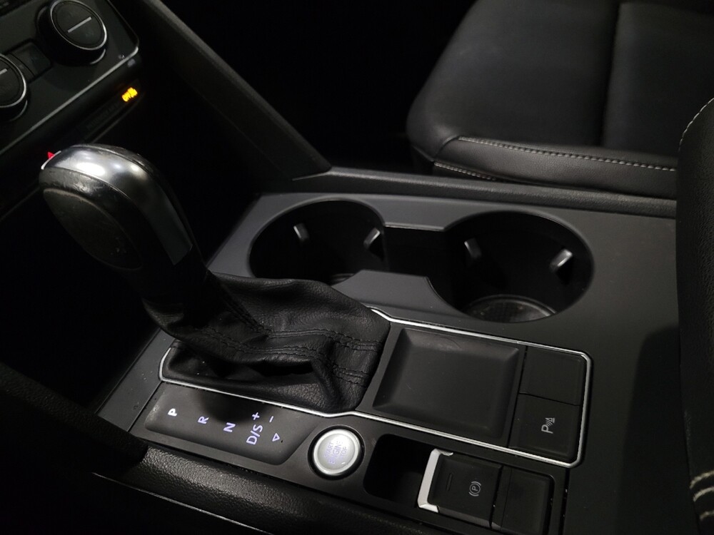 2021 Volkswagen Atlas in Pittsburgh, PA 15236 - 18123686 26