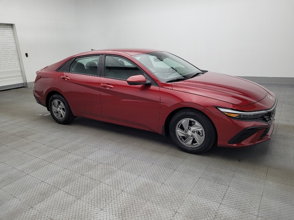 2025 Hyundai Elantra in Orlando, FL 32808 - 18123701 11