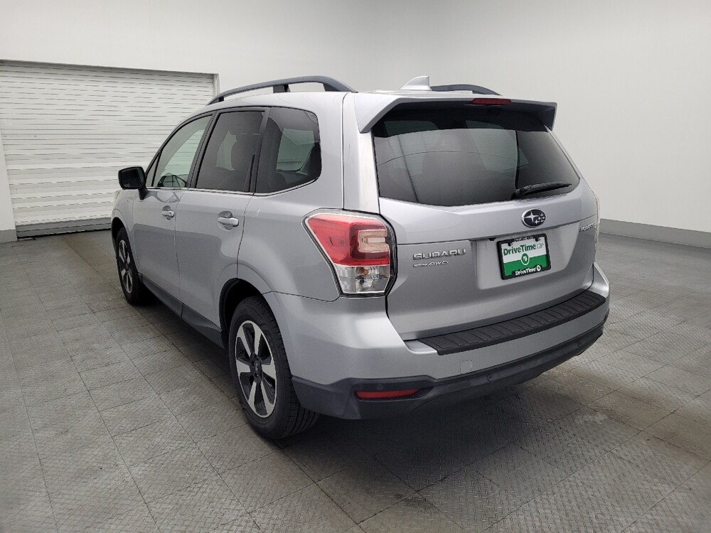 2018 Subaru Forester in Orlando, FL 32808 - 18123707 5