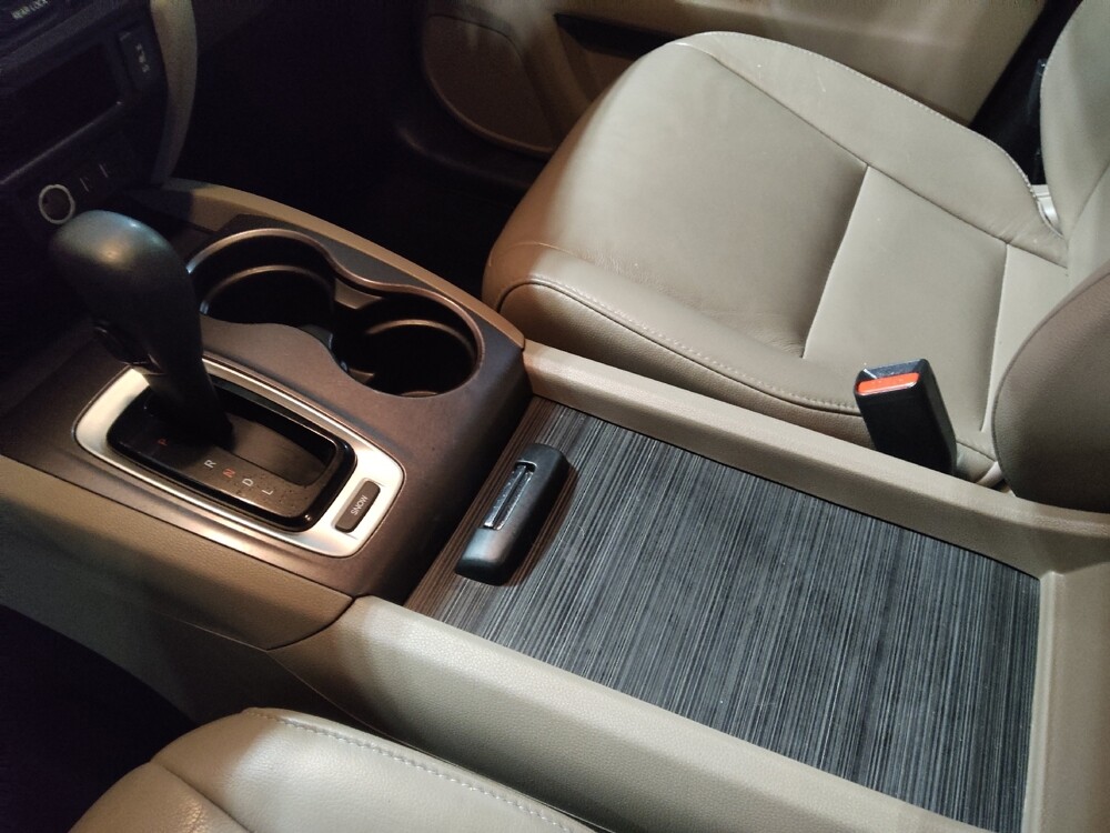 2017 Honda Pilot in Salem, VA 24153 - 18123710 26