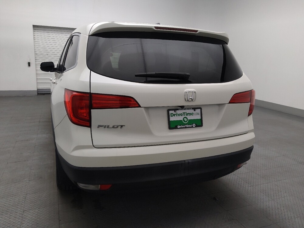 2017 Honda Pilot in Salem, VA 24153 - 18123710 6