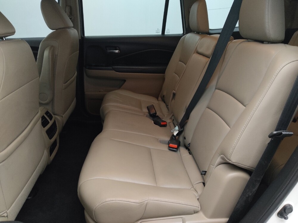 2017 Honda Pilot in Salem, VA 24153 - 18123710 18