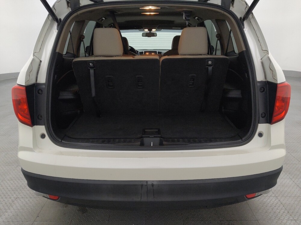 2017 Honda Pilot in Salem, VA 24153 - 18123710 29