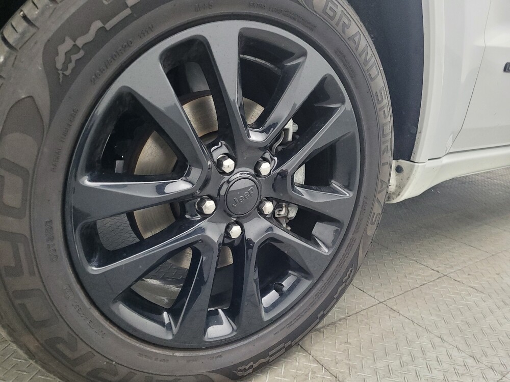 2019 Jeep Grand Cherokee in Jacksonville, FL 32225 - 18123711 31