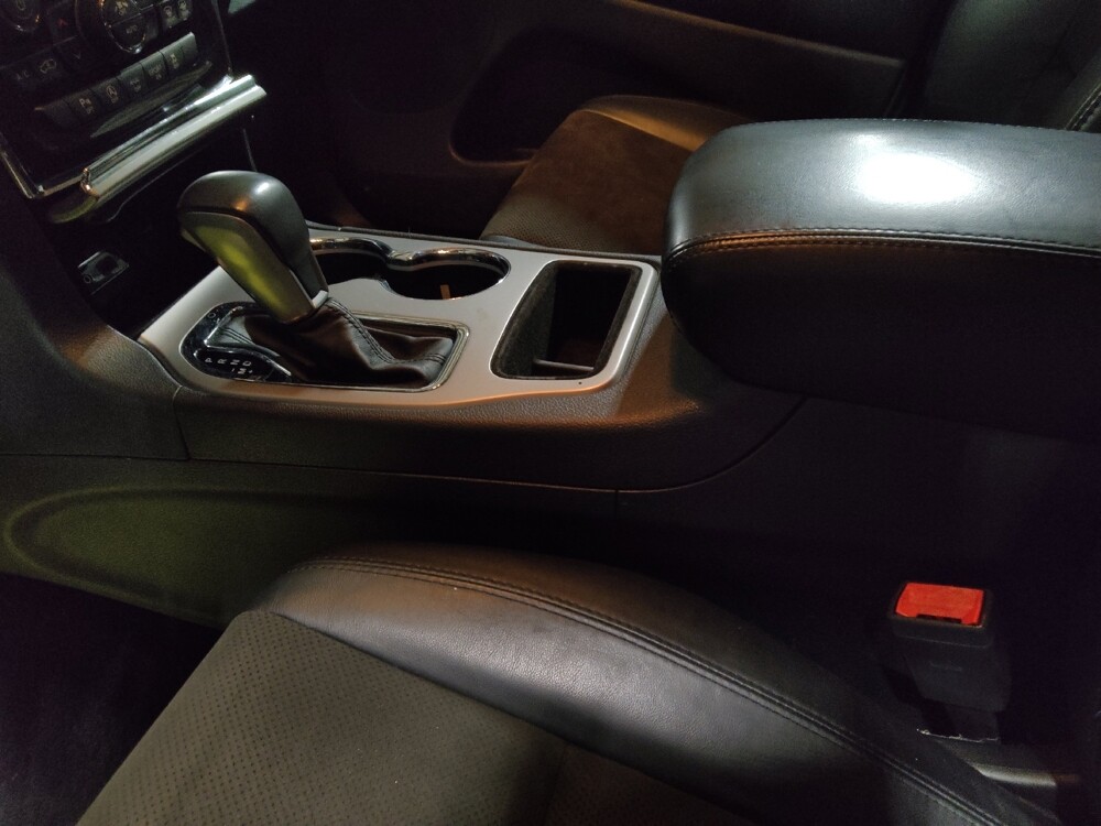 2019 Jeep Grand Cherokee in Jacksonville, FL 32225 - 18123711 26