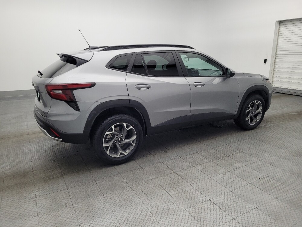 2024 Chevrolet Trax in Metairie, LA 70006 - 18123714 10